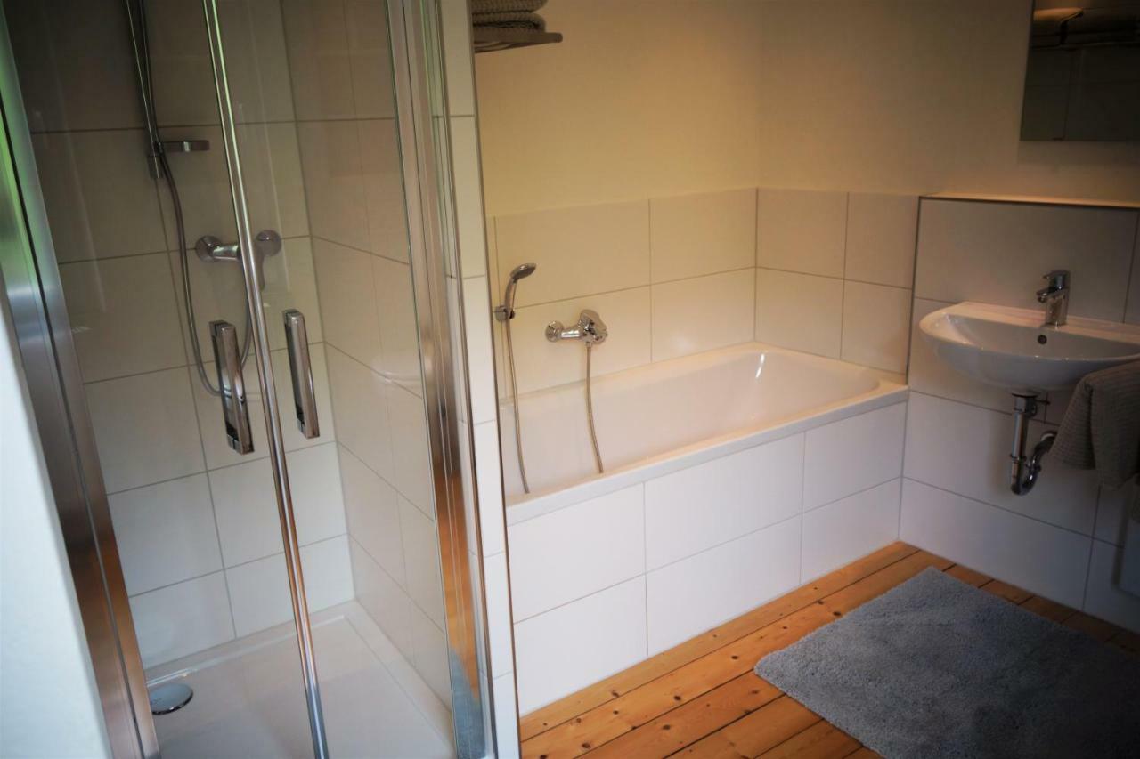 Ferienhaus Am Moselsteig อือร์ซิก ภายนอก รูปภาพ